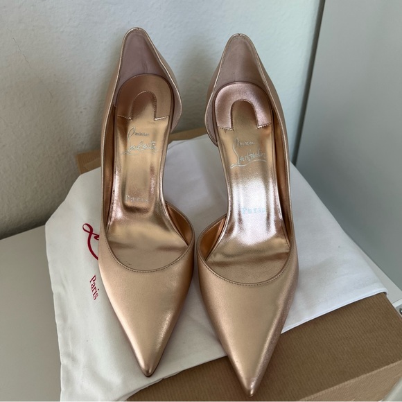 Christian Louboutin Nude Heels - Picture 5 of 8